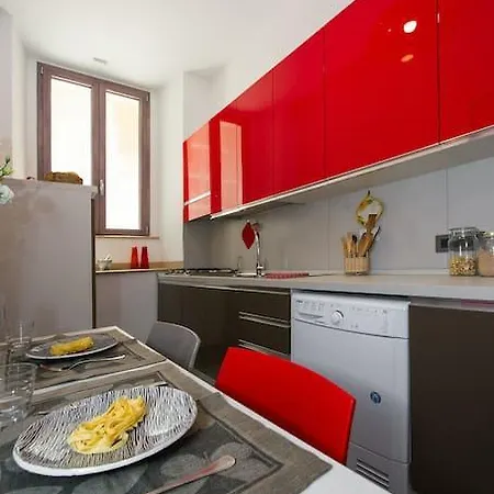 Large 3bed Flat In Central Area Apartman
